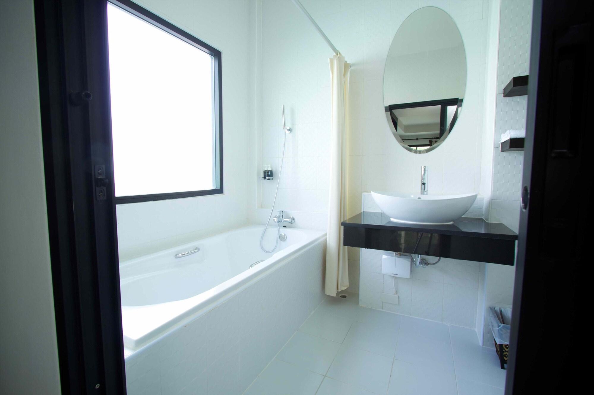 Amber Residence - Sha Plus Phuket Exterior photo