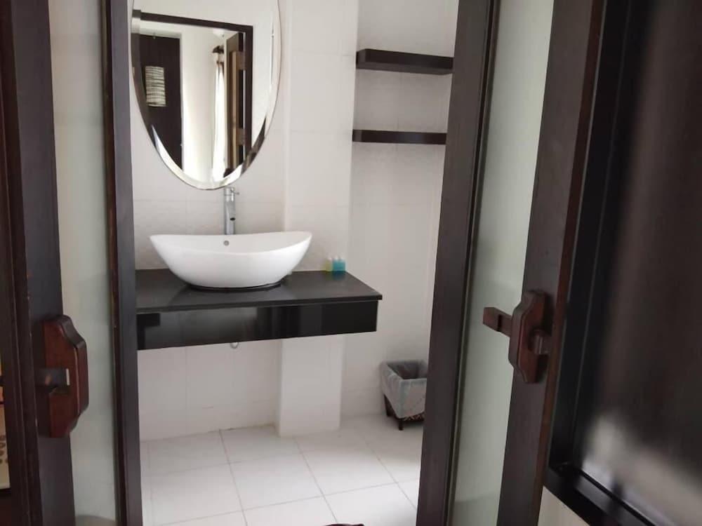 Amber Residence - Sha Plus Phuket Exterior photo